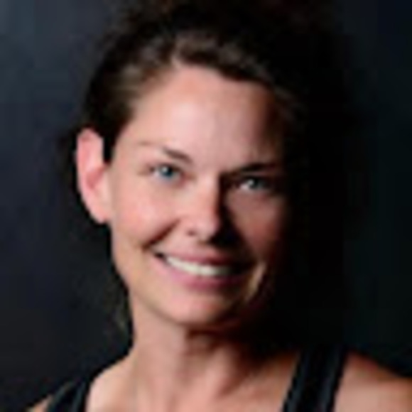 Meet your Posher, Laurie - Picture 1 of 1